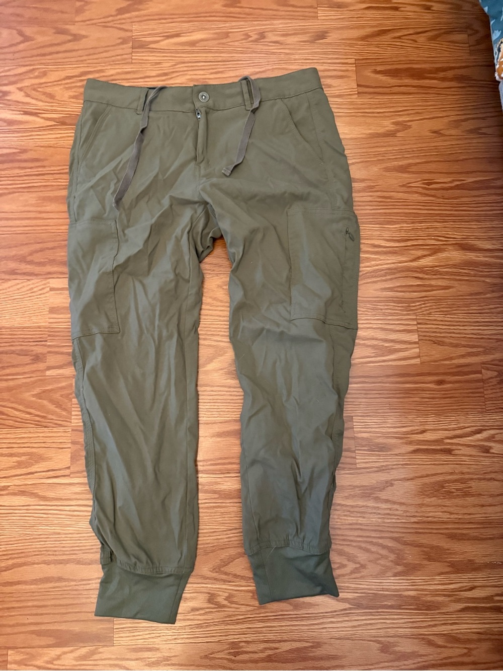 Prana Halle Jogger Pants - size 8 - green